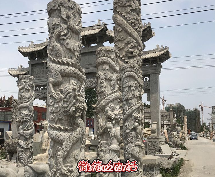精美石雕龍柱擺件,為寺院景觀增添華麗風采 精美石雕龍柱擺件,為寺院景觀增添華麗風采