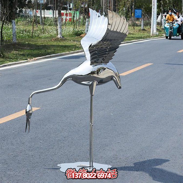 火烈鳥雕塑，美化你的園林景觀