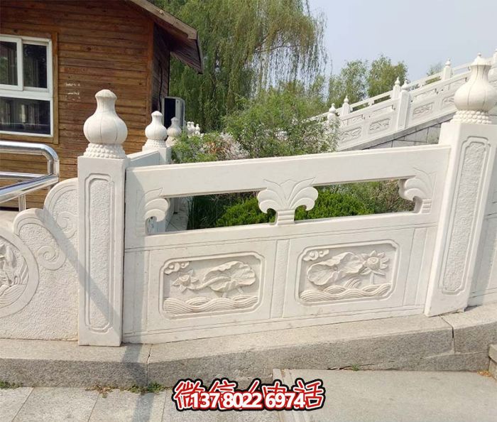 精美雕塑欄桿，提升公園景區(qū)入口環(huán)境