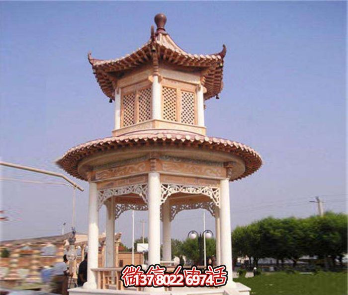 鏤空雕刻涼亭，休閑享受晚霞紅
