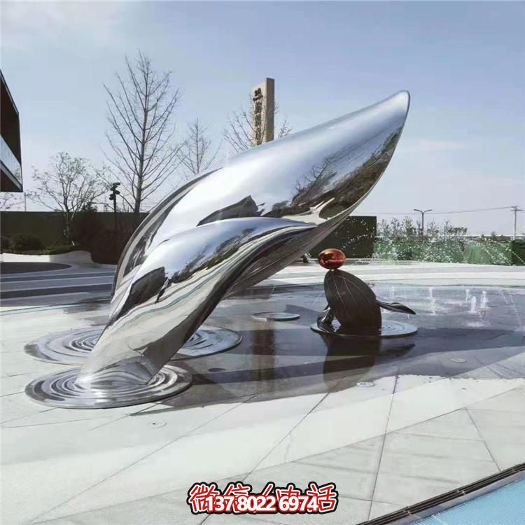 現(xiàn)代不銹鋼大型創(chuàng)意景觀雕塑，美化城市廣場(chǎng)