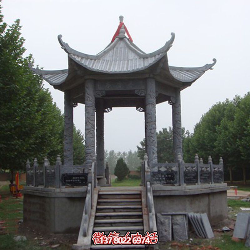 復古青石園林景觀草坪擺放涼亭 復古青石園林景觀草坪擺放涼亭
